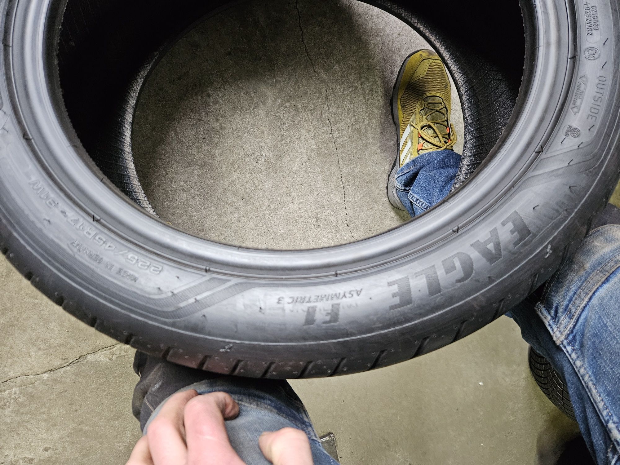 opony używane 225/45R17 Goodyear EAGLE F1 asymetric 3