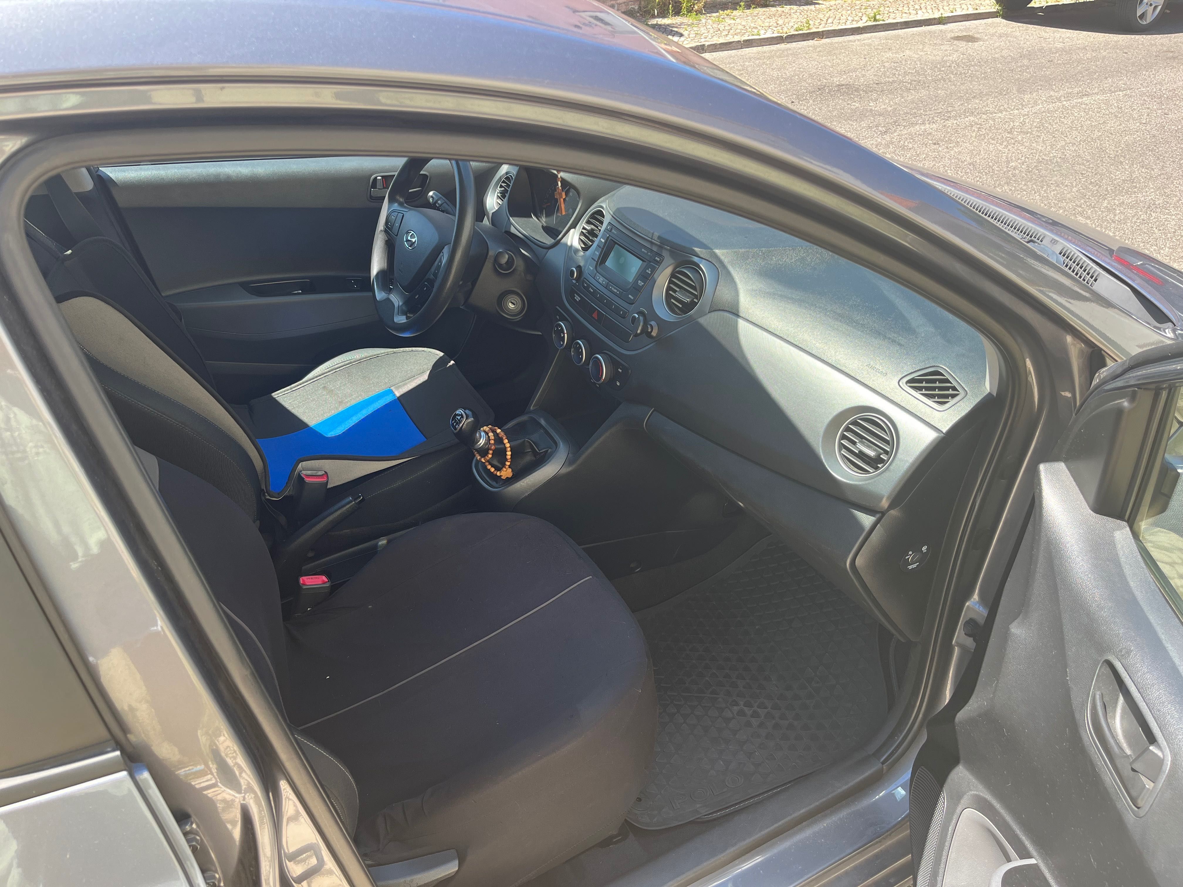 Carro Hyndai i10