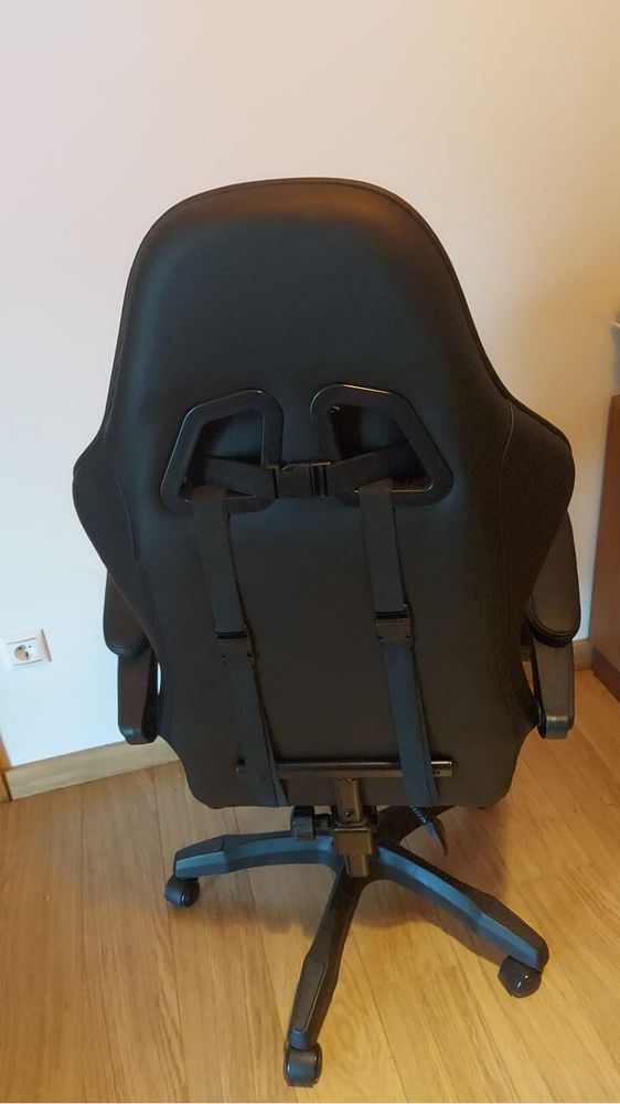 Cadeira gamer kubo- preta