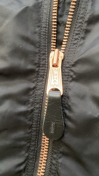 куртка-бомбер Alpha Industries MA-1. Оригінал