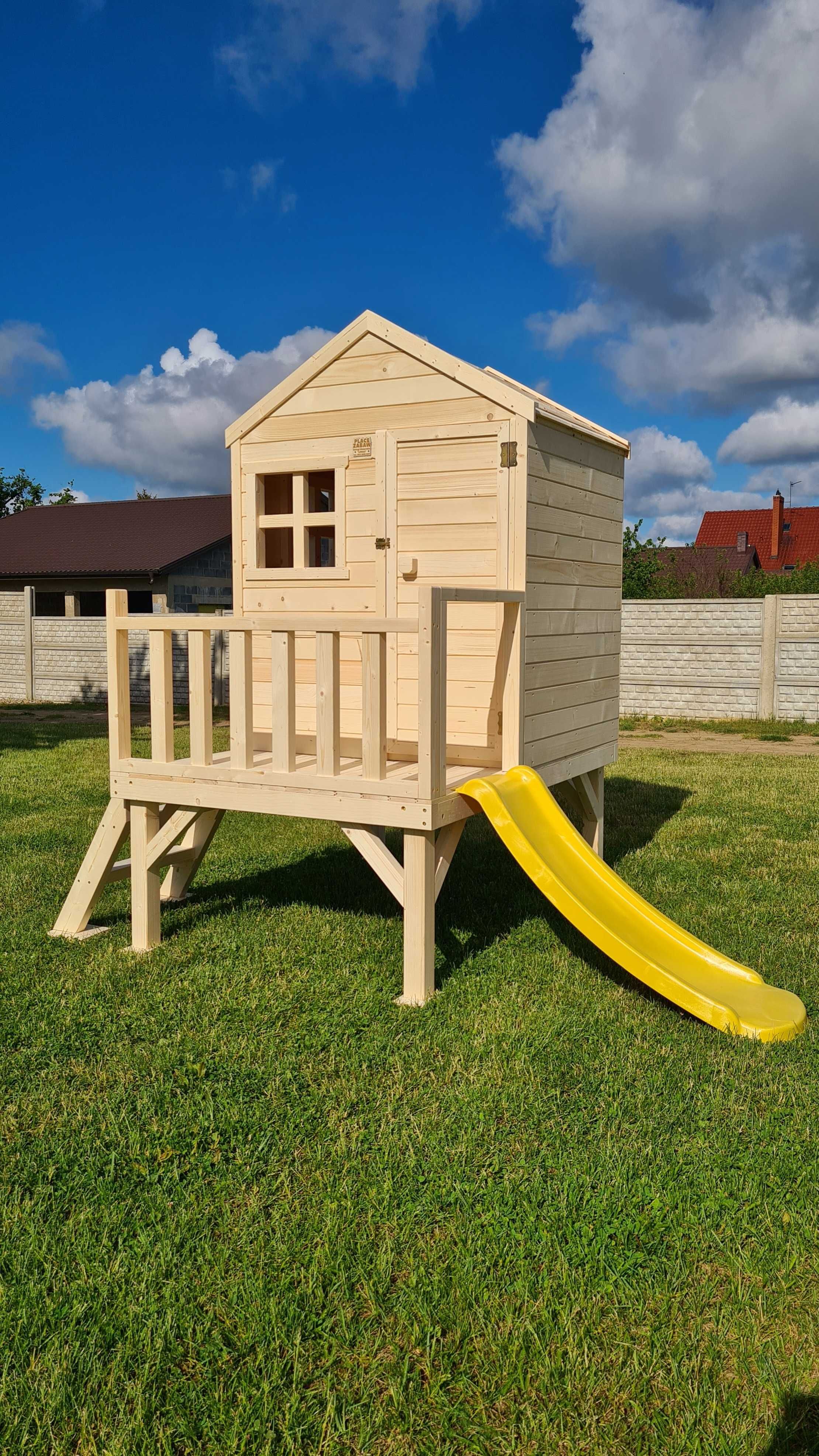 Plac zabaw, domek dla dzieci, domek drewniany, domek ogrodowy