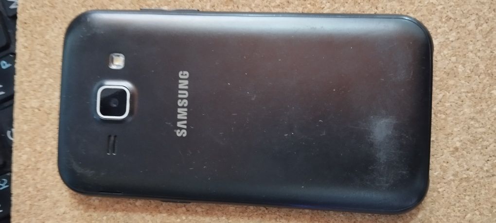 Мобільній телефон Samsung Galaxy J1 J100H/DS