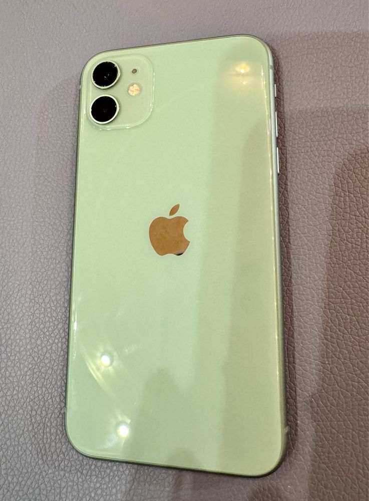 iPhone 11 Green 64 gb в идеальном состоянии