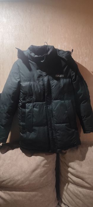 Зимова куртка для хлопчика 10-12років