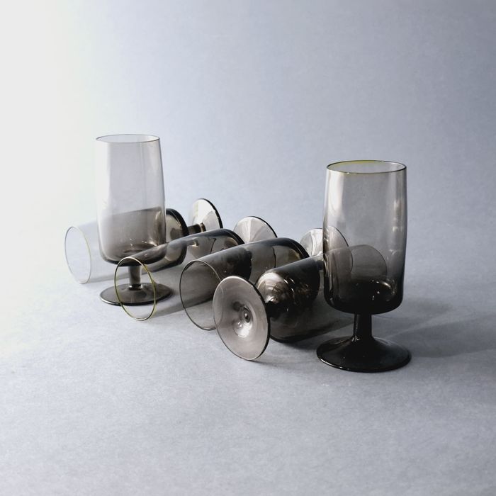 piękne dmuchane dymione kieliszki do wódki likieru lata 50/60-te