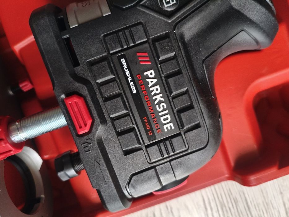 Sprzedam frezarkę parkaide performance 12v