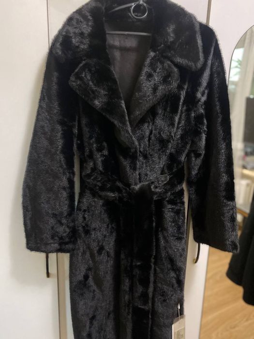 Продам Шубу Эко- Норка