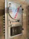 Gira-discos vintage Toshiba + colunas