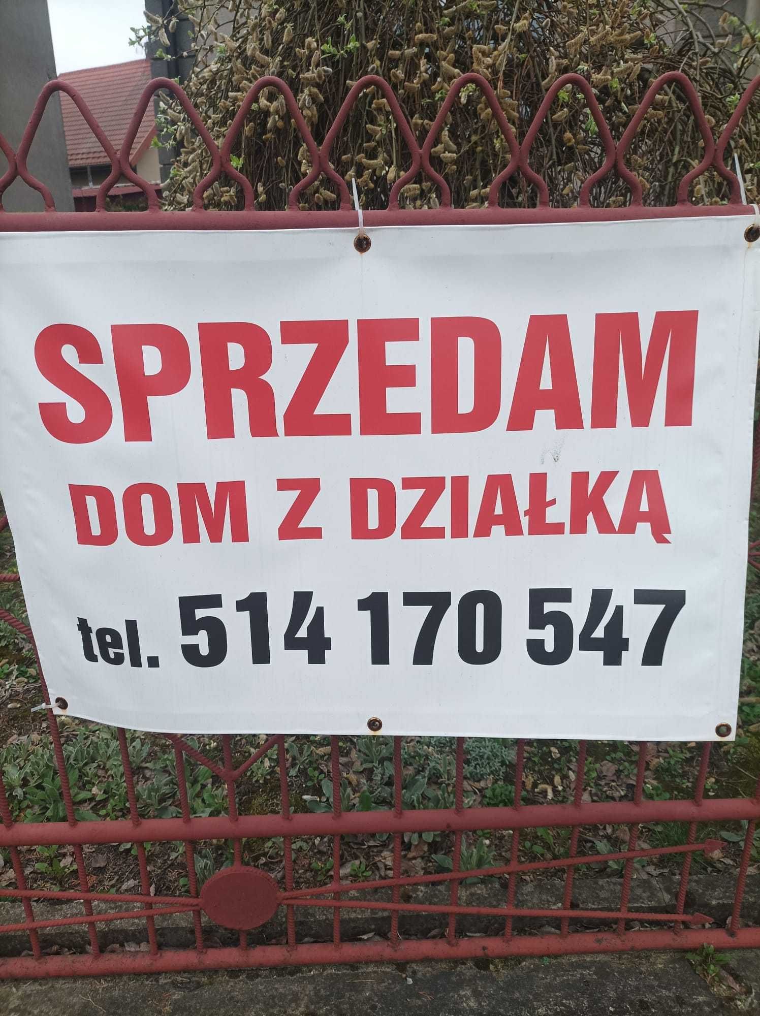 Sprzedam dom z działką budowlaną