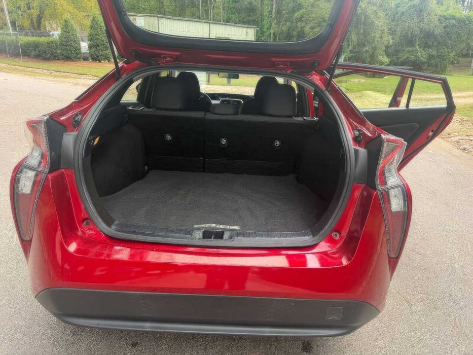 Toyota Prius Three      2016