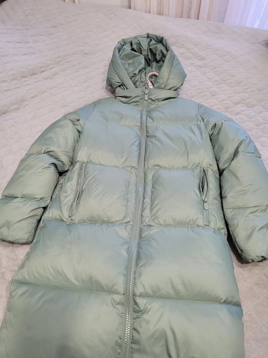 Продам натуральний пуховик