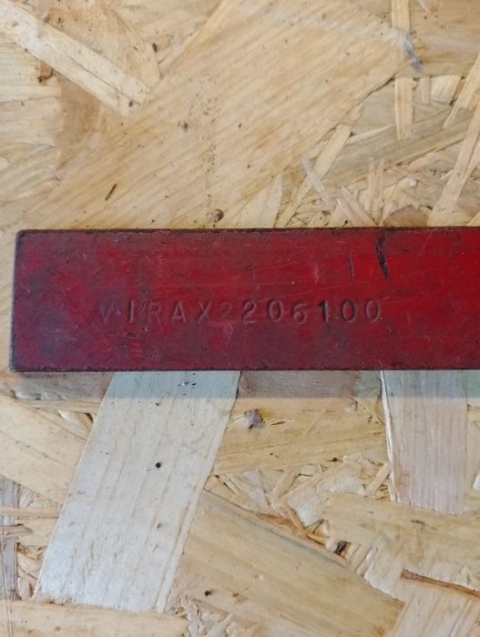 Kątownik montażowy rur