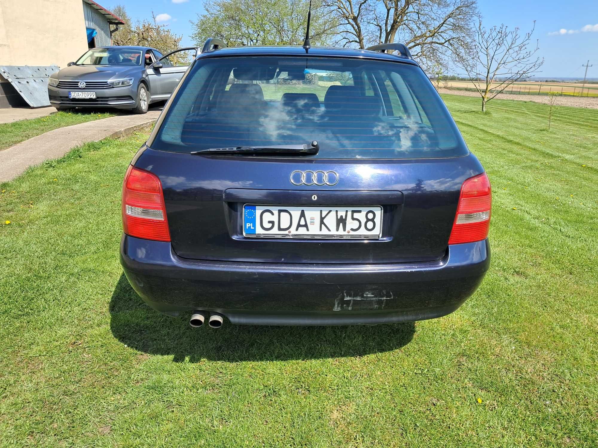 Audi A4 rok 2000 w dobrym stanie