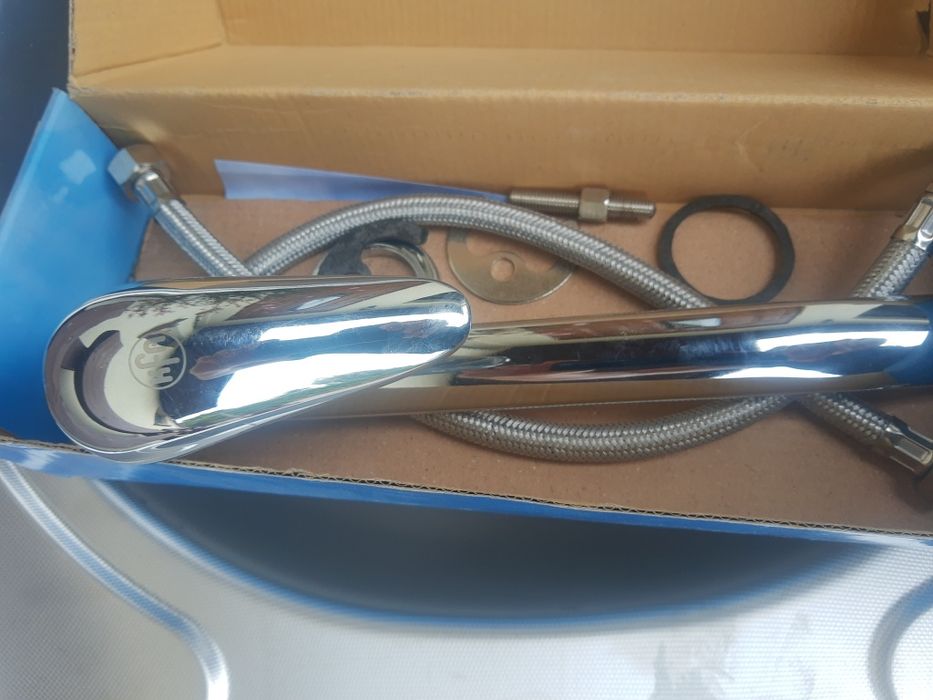 Sprzedam  zlewozmywak NOWY firmy  Franke dwie komory kran