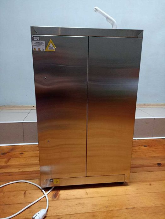 Рукомийник автономний АР-15 / Рукомойник автономный АР-15 230В/12В