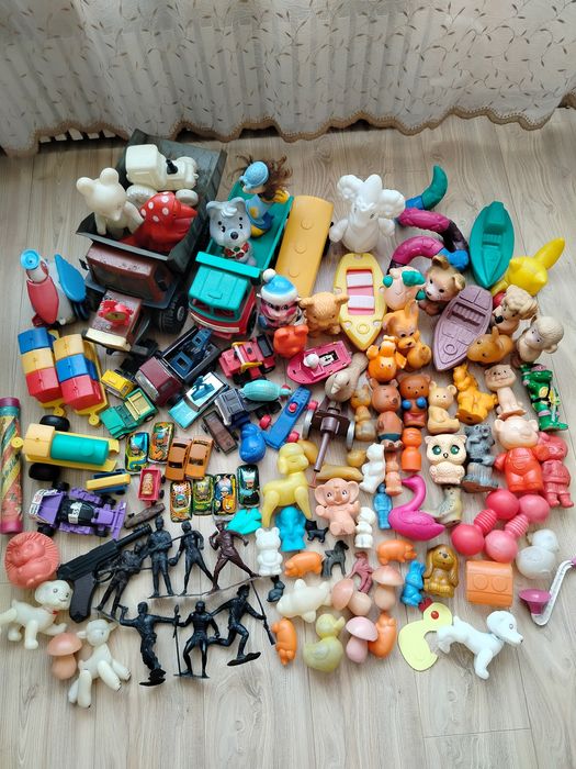 Игрушки времён СССР