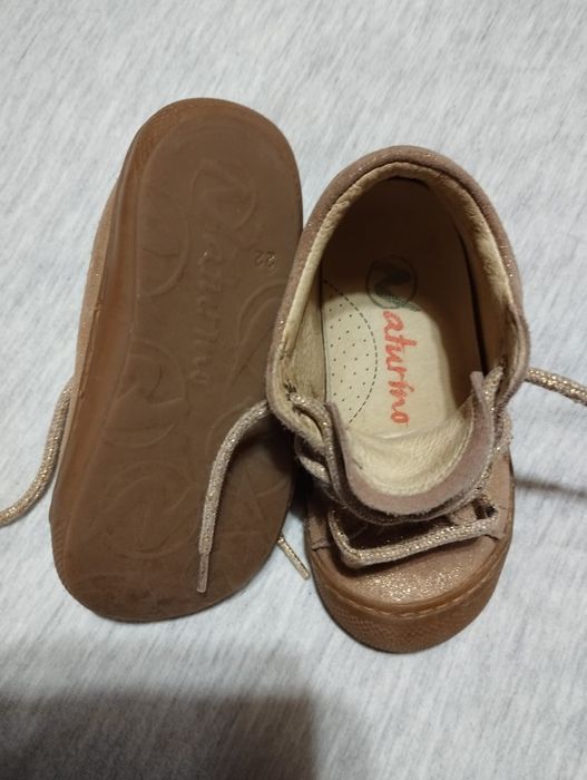 Набір дитячого  взуття для дівчаток б/у