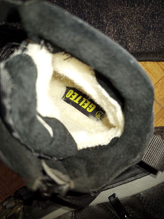 Buty chłopięce zimowe ocieplone korzuszkiem