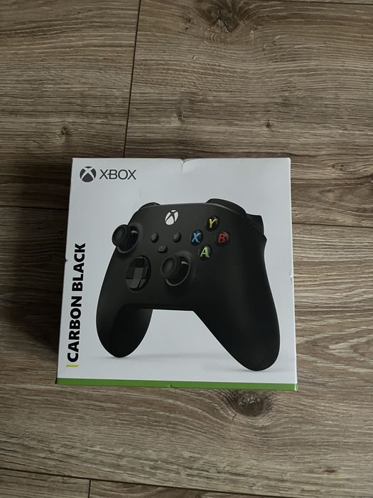 Pad i ładowarka xbox seris s