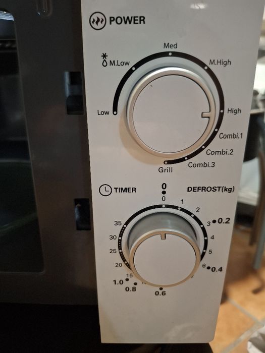 Microondas como novo