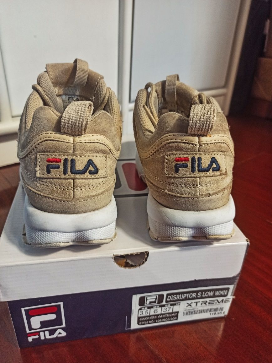 Fila Disruptor S low