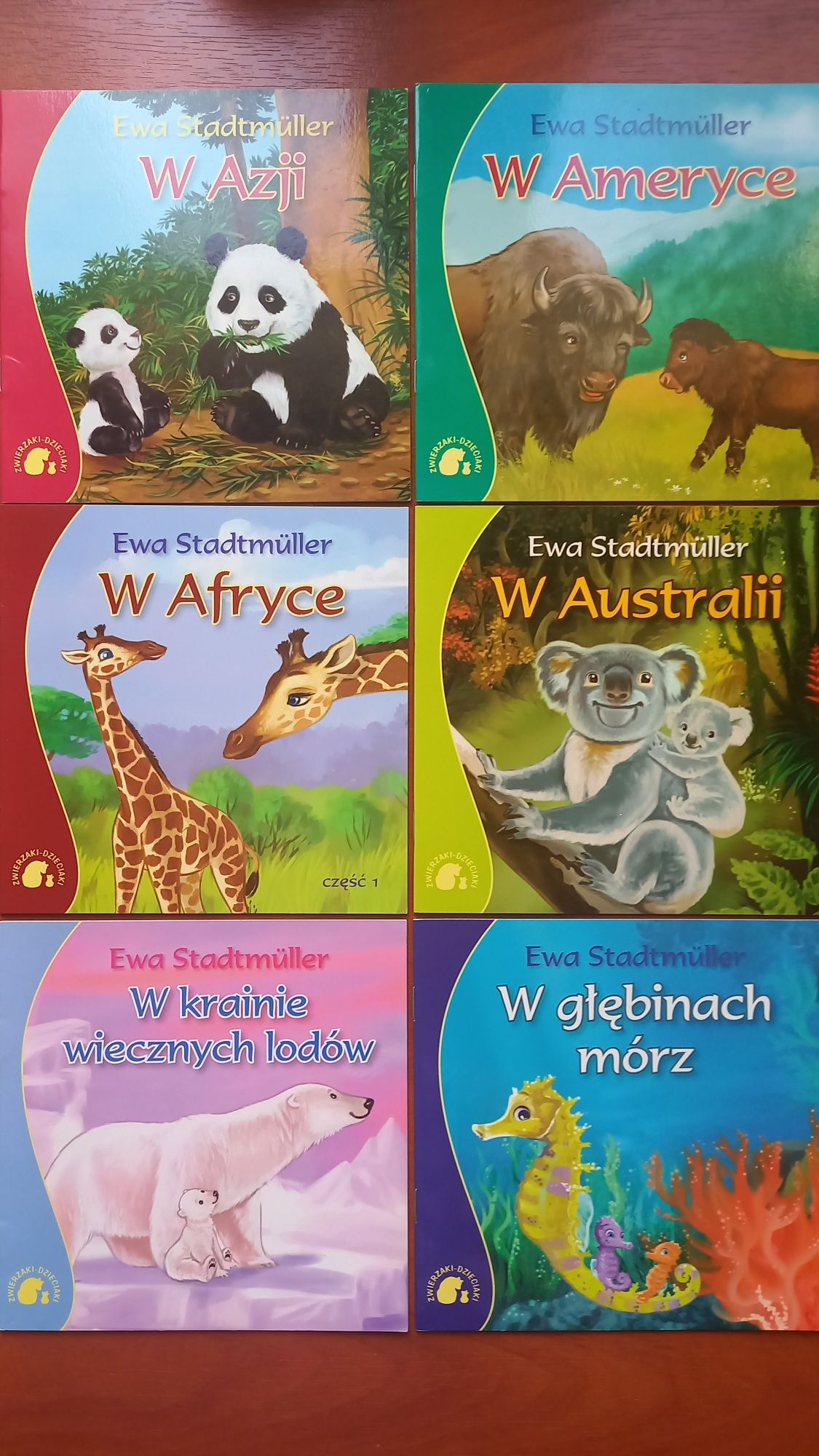 Zwierzaki - dzieciaki 12 książeczek