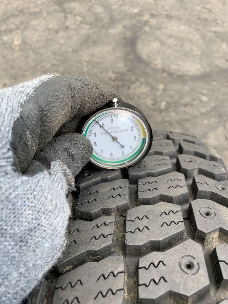 Шина 1 шт 205 R16 Michelin 10 мм 205 80 16