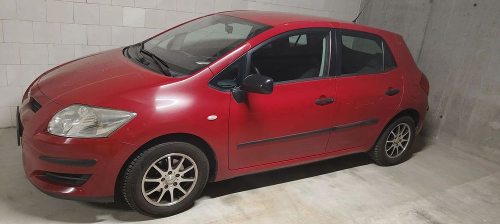 Toyota Auris Toyota Auris 1.4 VVTi Terra + LPG - 2008 rok