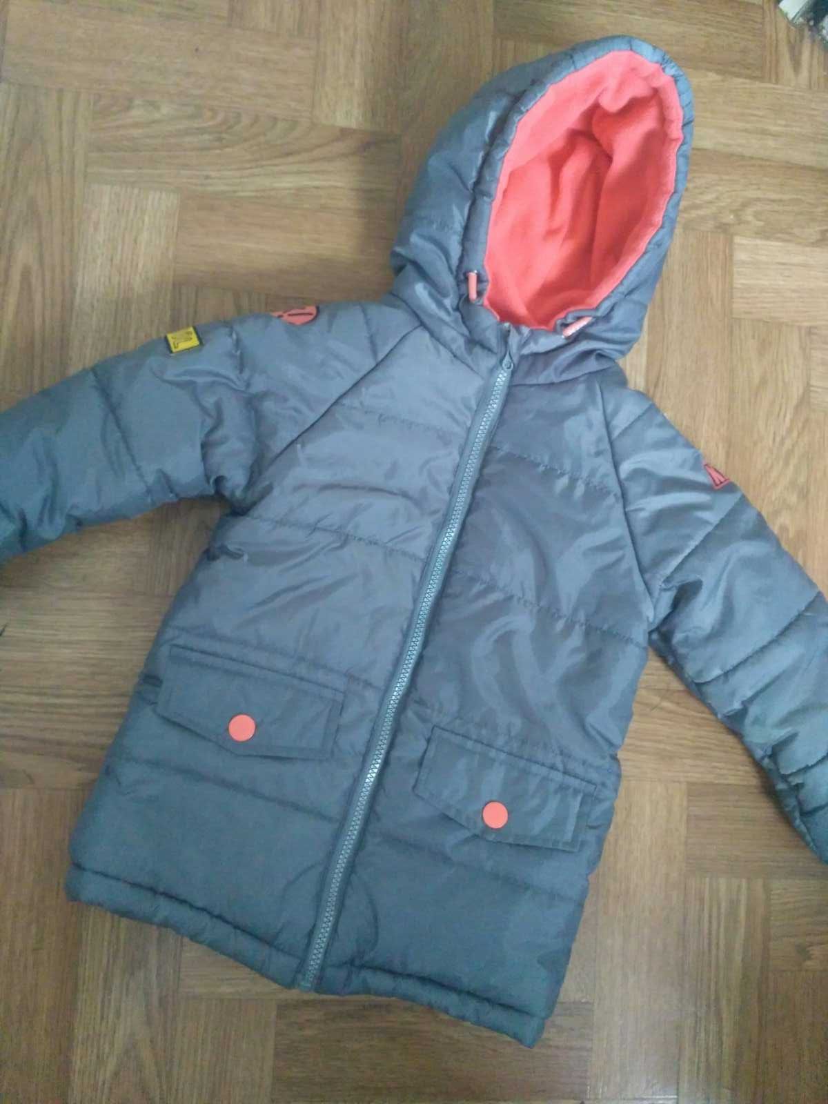 дитяча тепла подовжена зимова куртка на флісі з шапкою