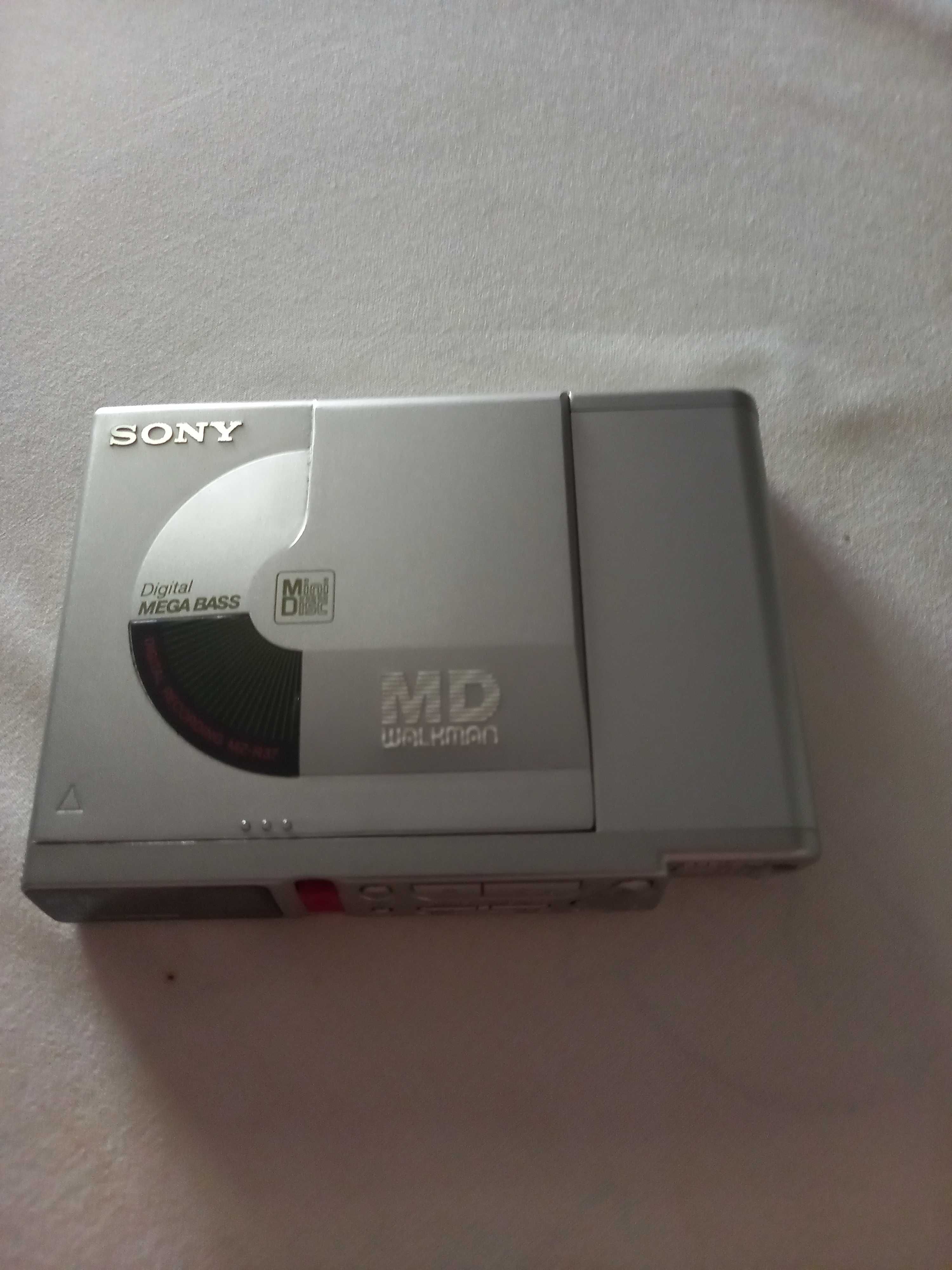 Mini Disc Walkman