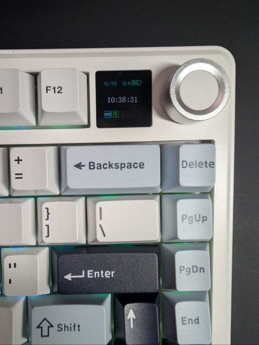 Механічна ігрова клавіатура Aula F75 MAX (з екраном)