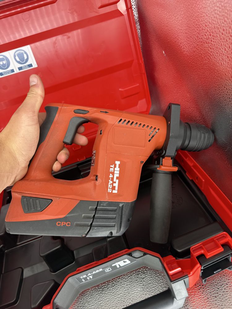 Аккумуляторный перфоратор Hilti TE 4-A22