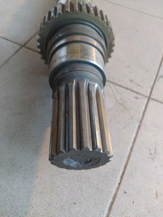 Tatra 815 wałek główny skrzyni biegów