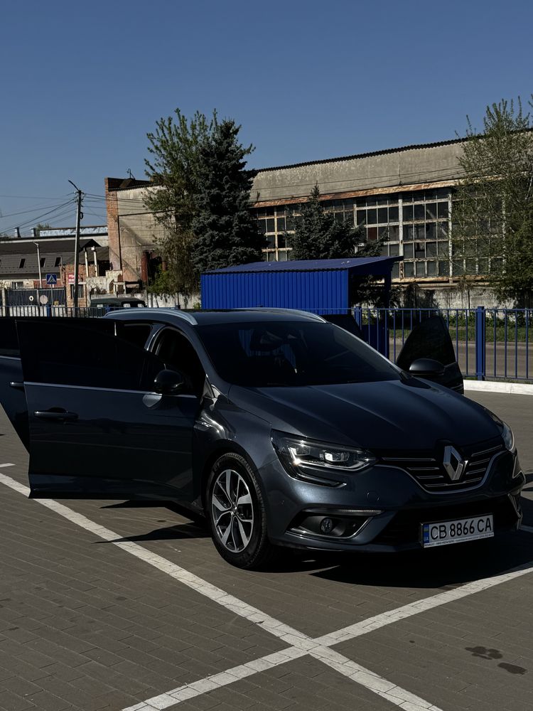 Продаж Renault Megane 4