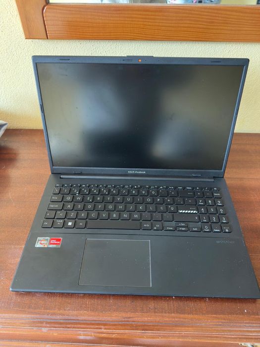 Notebook novo, praticamente nunca usado