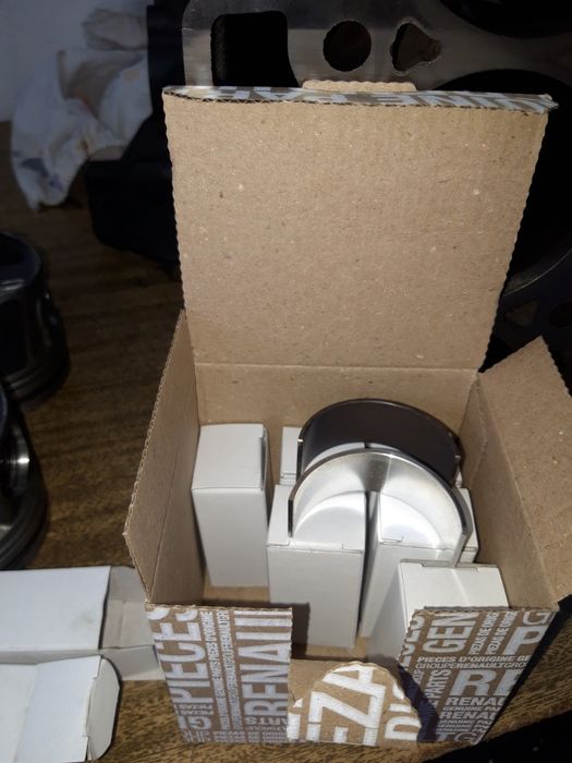 Двигун 1.6 R9M D452 Рено Трафік