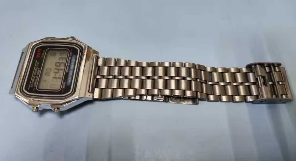 Часы электронные