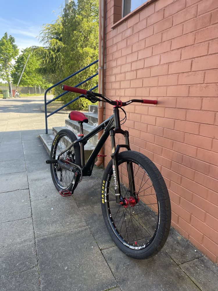 Bike para wheling/grau
