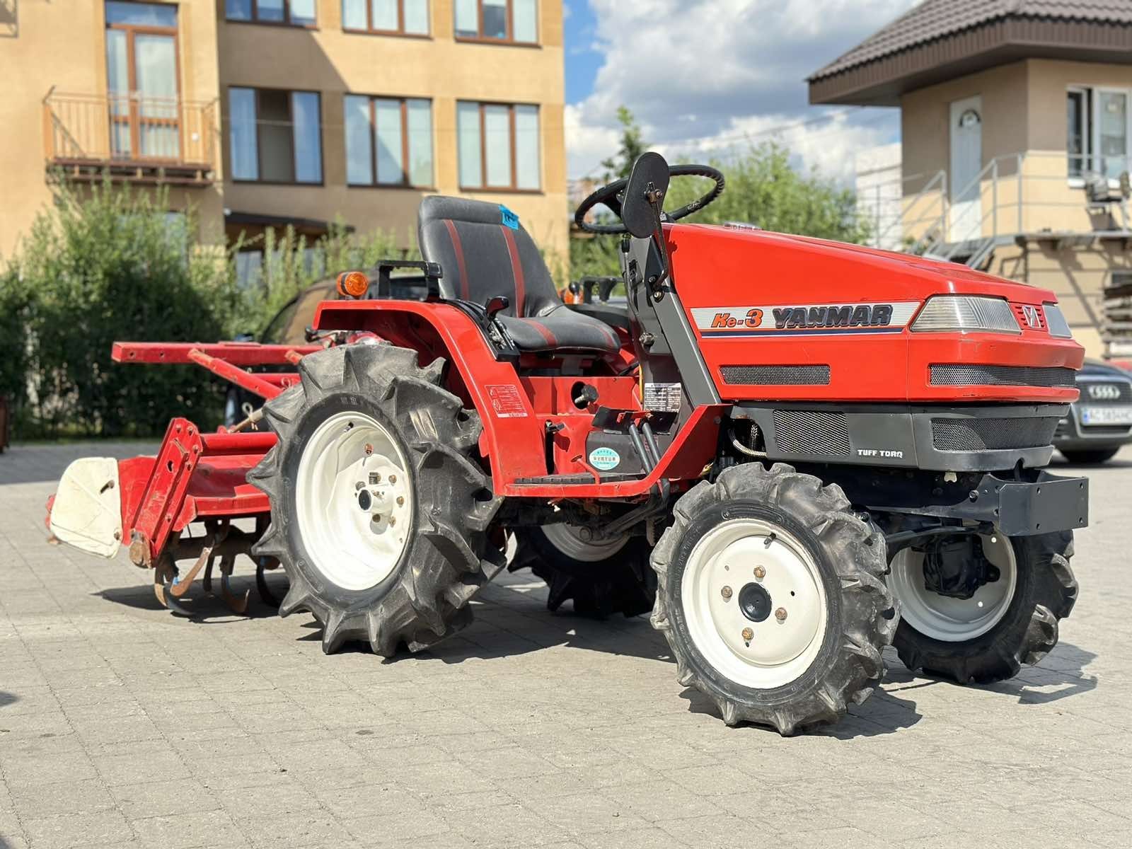 Японський міні трактор японский мини трактор Yanmar Ke-3