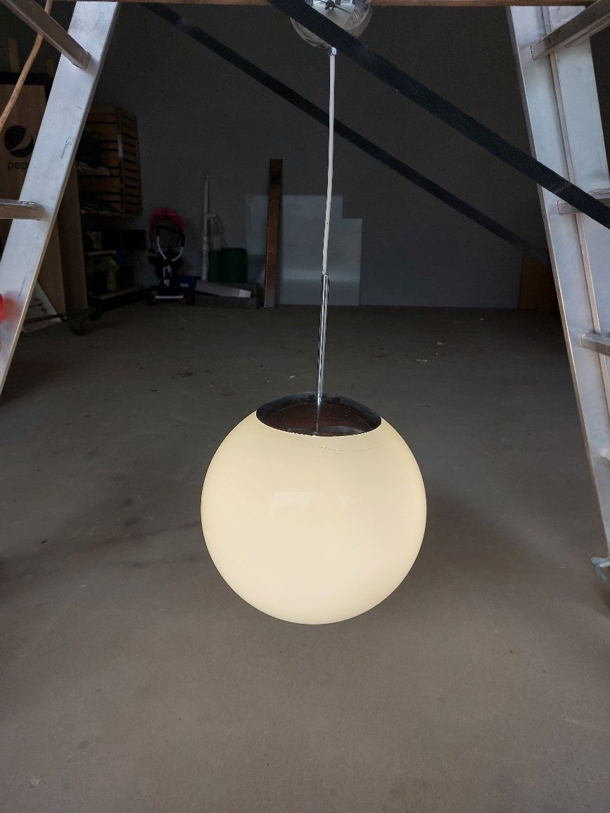 Lampa kula biała 30cm