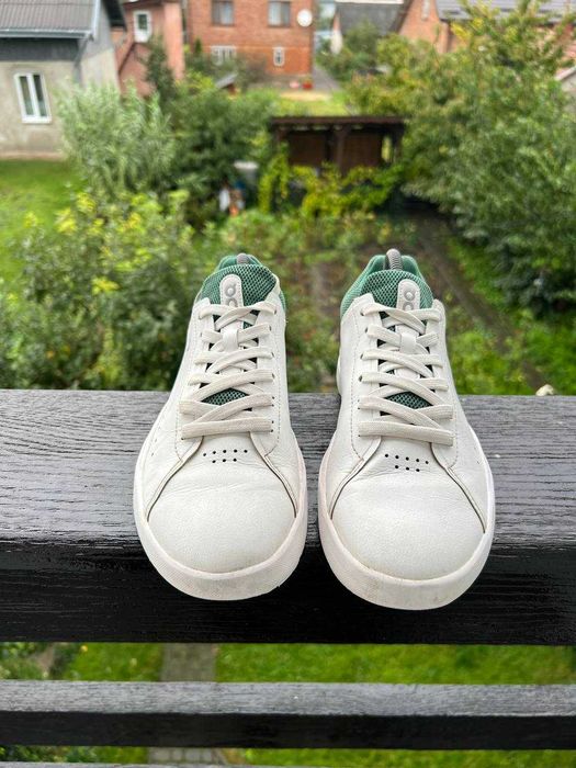 Кросівки On Running