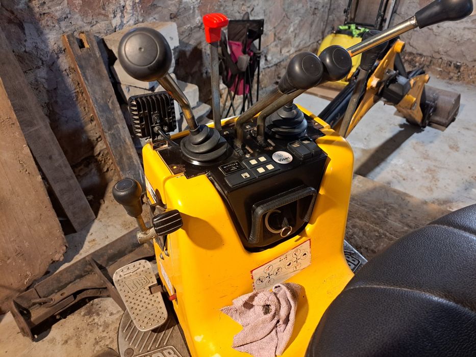 Koparka JCB 8008
