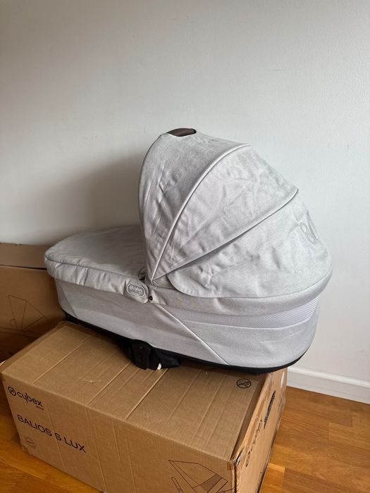Vendo Trio Cybex Balios Lux Grey 2024