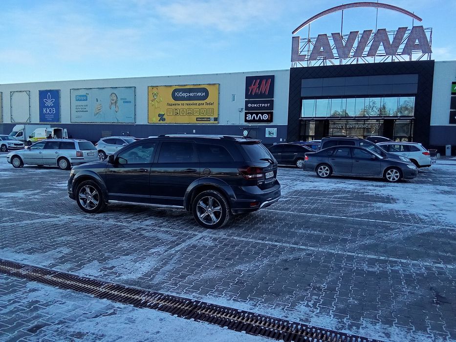 Продам 7-місний універсал Dodge Journey