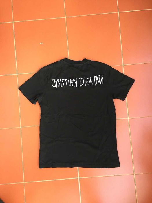 T-Shirt preta --- DIOR  ( Christian Dior )