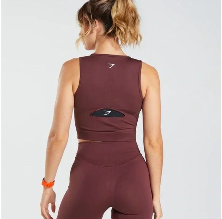 Gymshark p.M/L оригінальний спортивний кроп топ бордовий