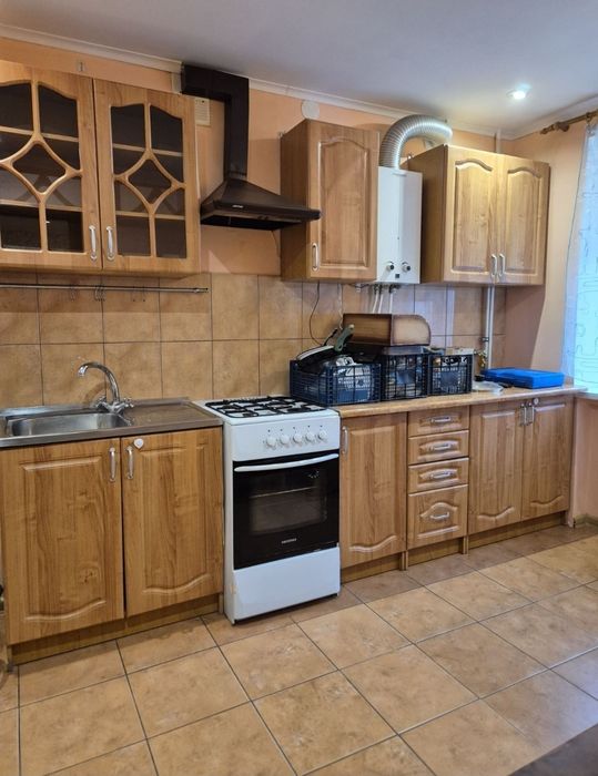 Продам 1-кім квартиру на другому поверсі