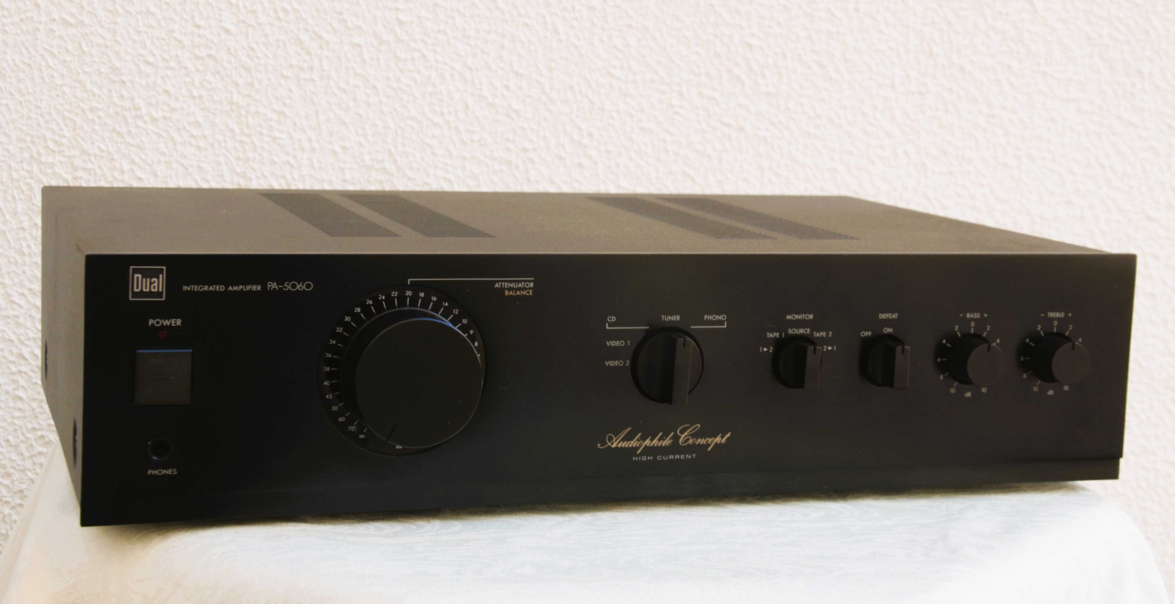 Amplificador - Dual PA 5060 Integrated Amplifier