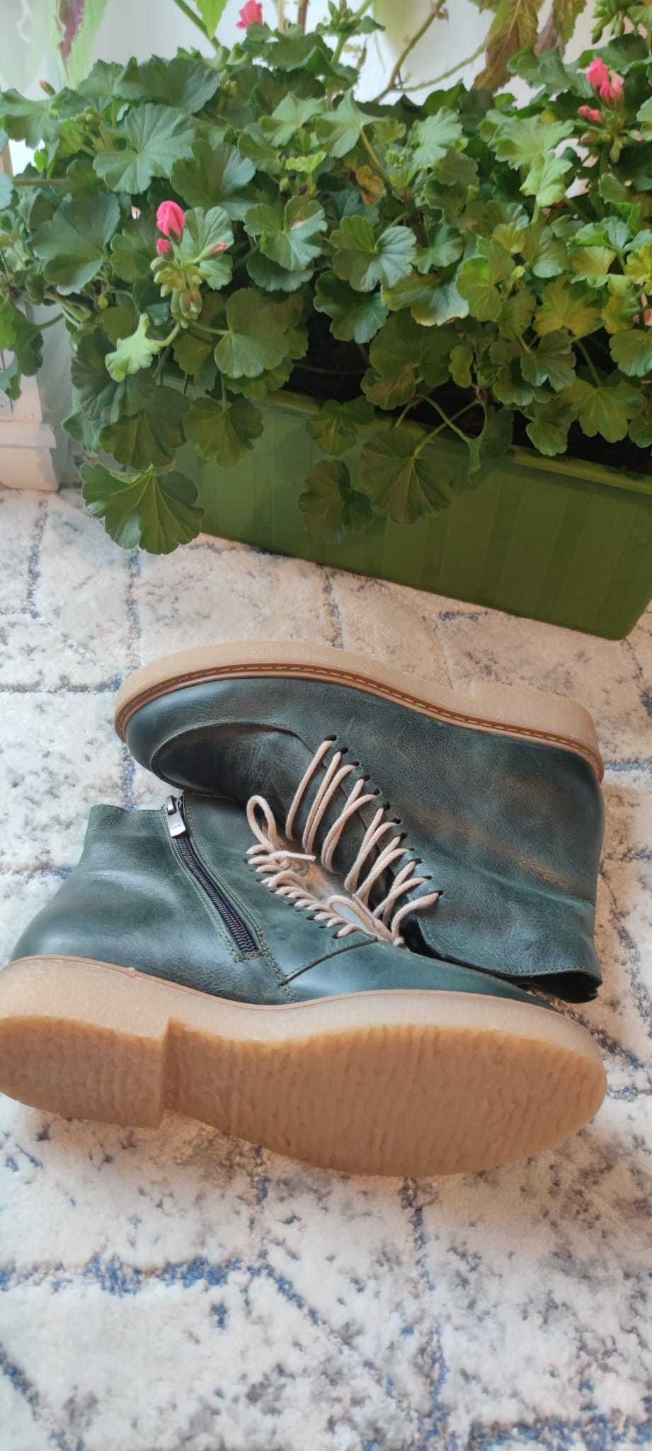 Stylowe botki zielone