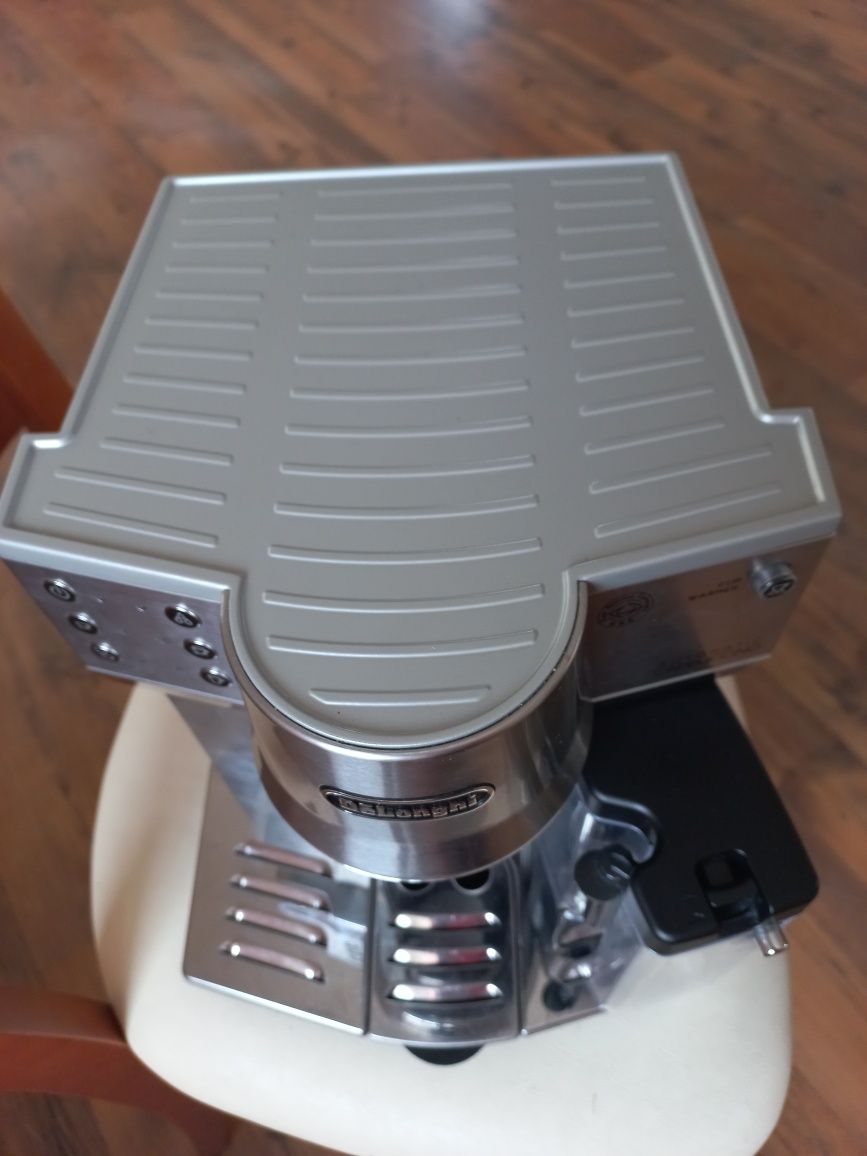 Ekspress do kawy Delonghi Ec 860.M, półautomatyczny,De Longhi jak nowy